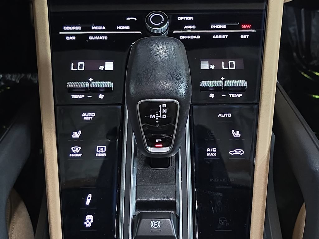 Used 2019 Porsche Cayenne S AWD/4WD image 19
