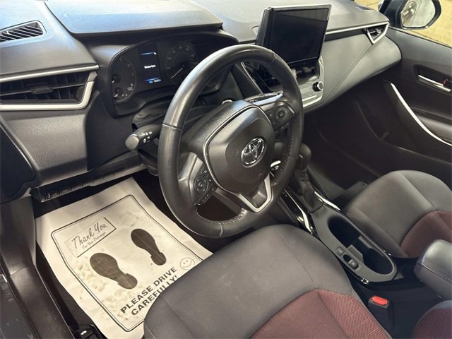 Used 2024 Toyota Corolla SE w/ SE Premium Package image 12