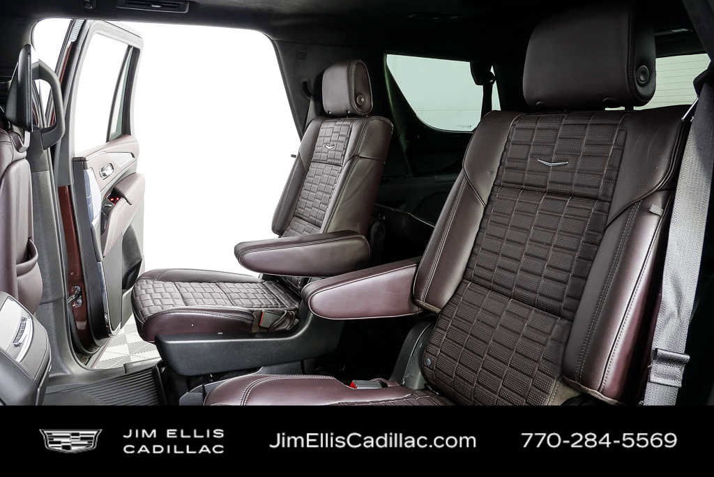 Used 2023 Cadillac Escalade Sport Platinum w/ LPO, ONYX Package image 22