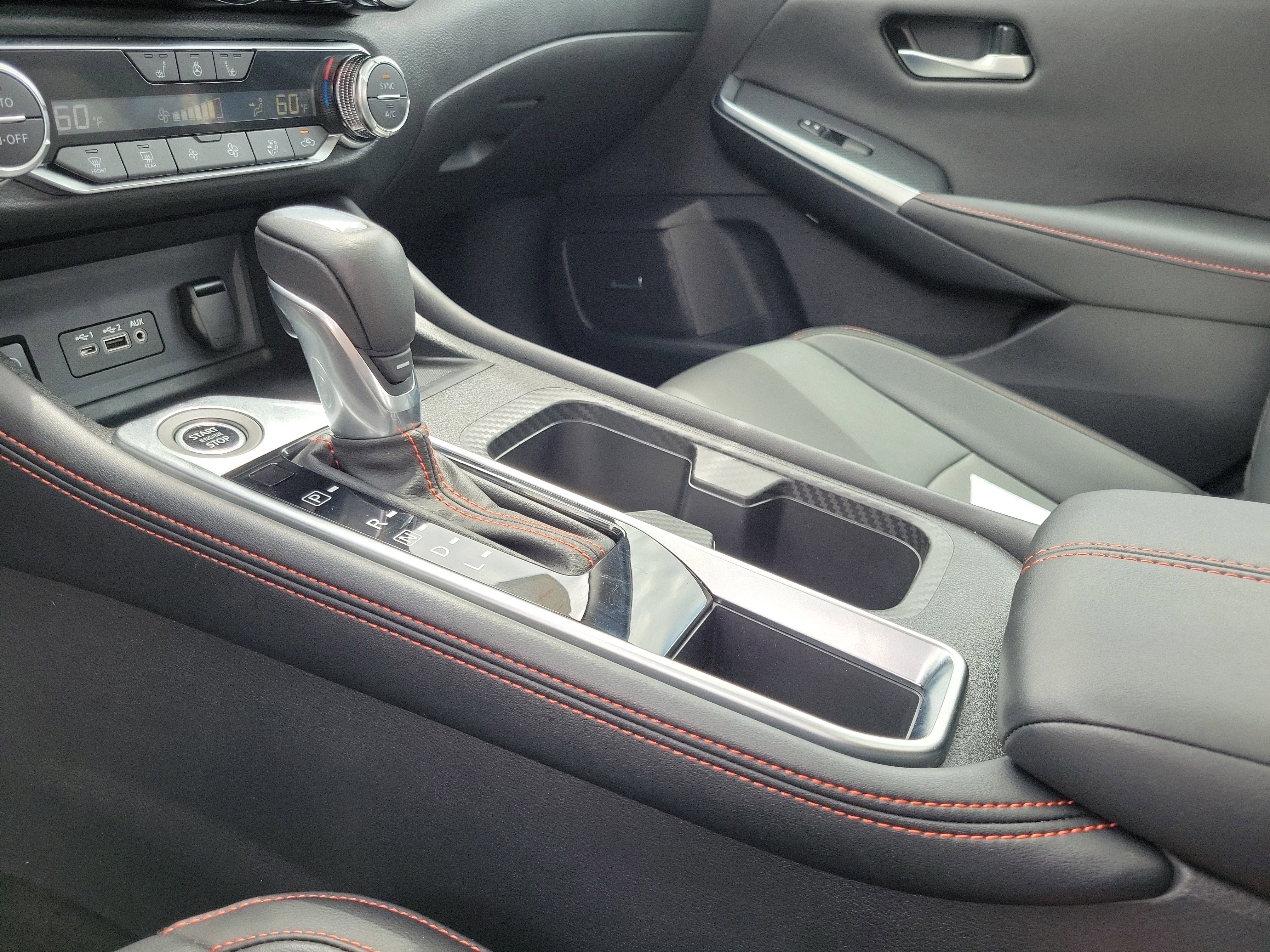 Certified 2025 Nissan Sentra SR w/ SR Premium Package FWD image 29