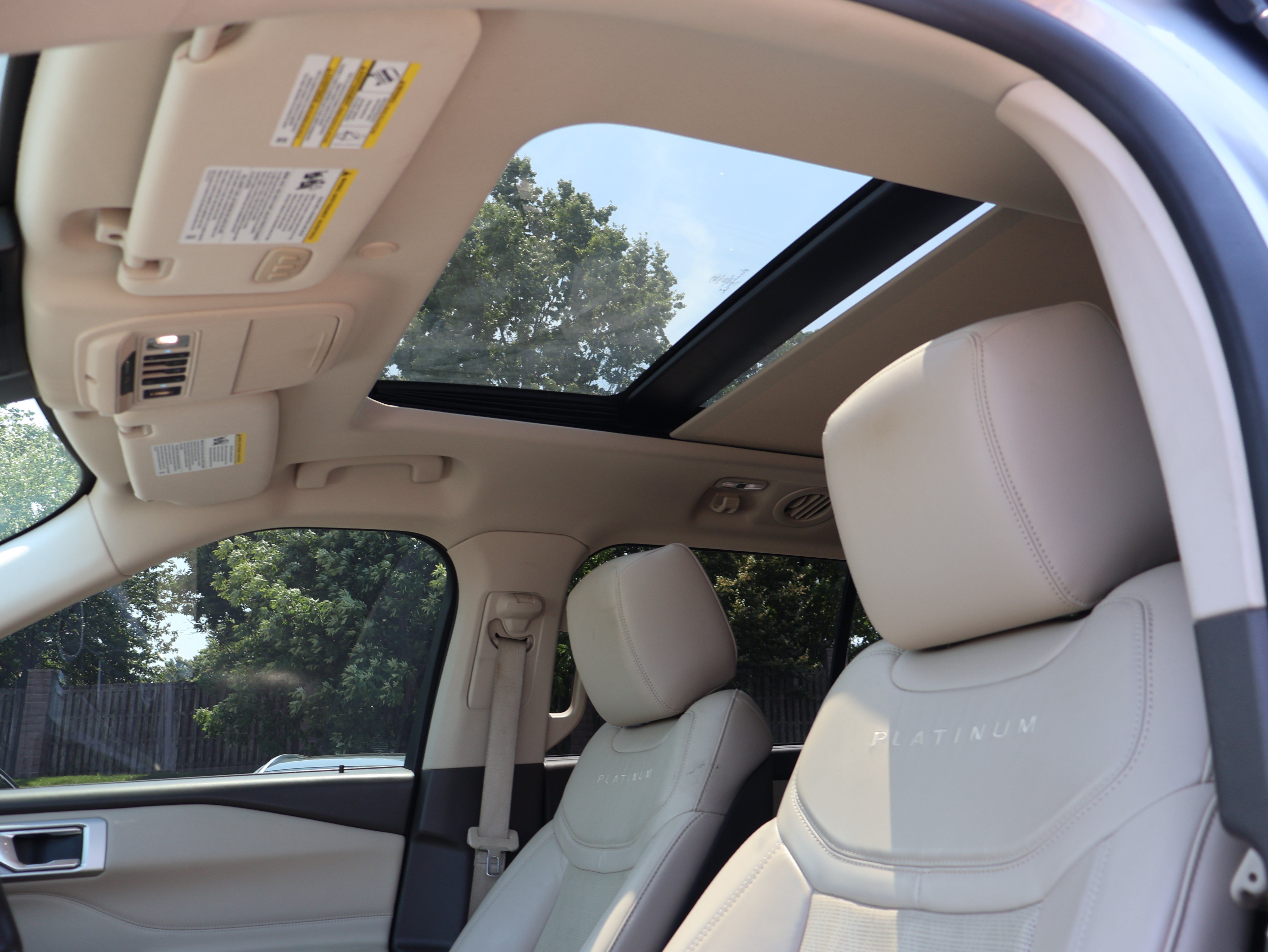 Used 2020 Ford Explorer Platinum AWD/4WD image 59