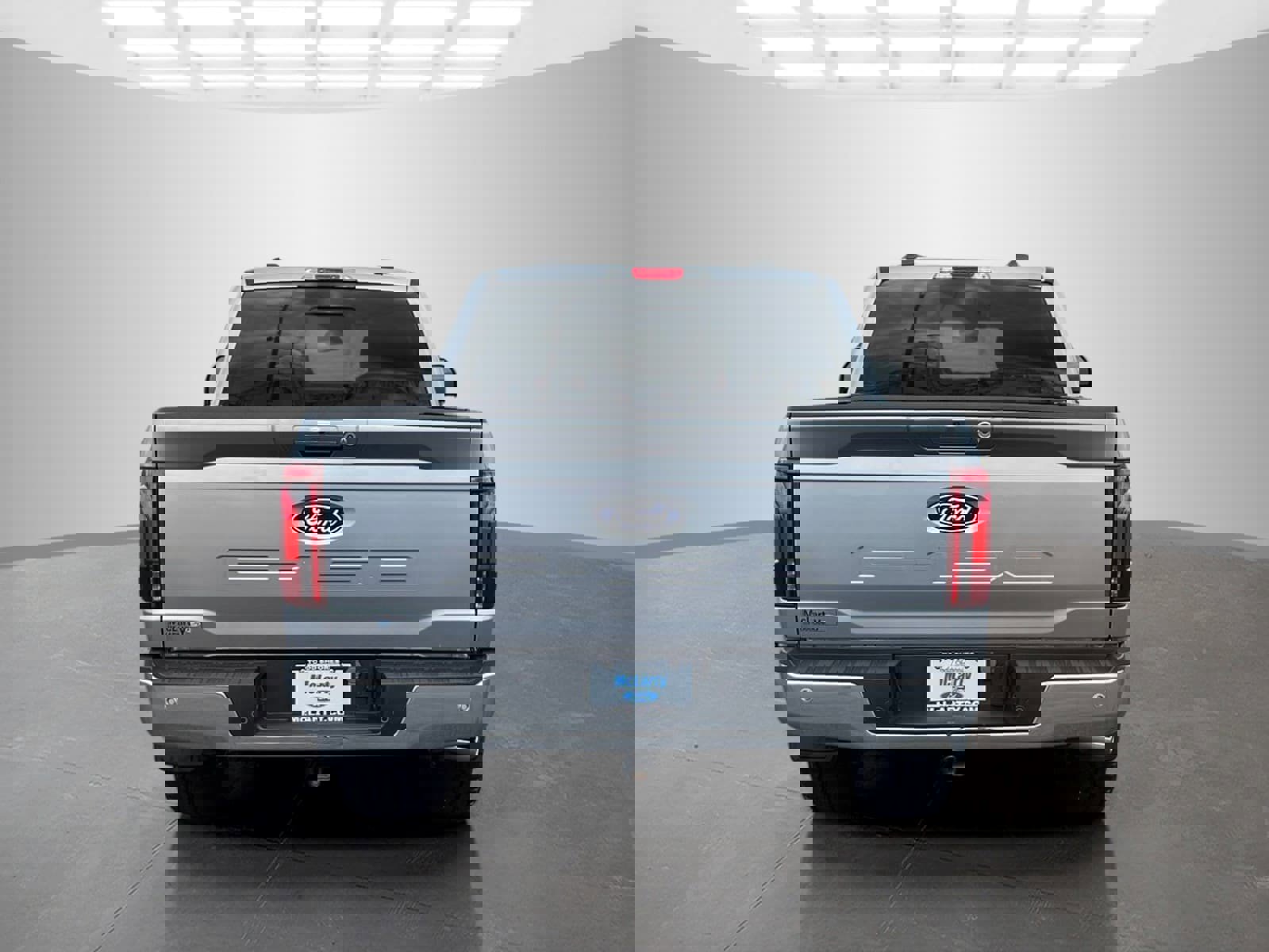 Used 2024 Ford F150 Lariat w/ FX4 Off-Road Package image 5