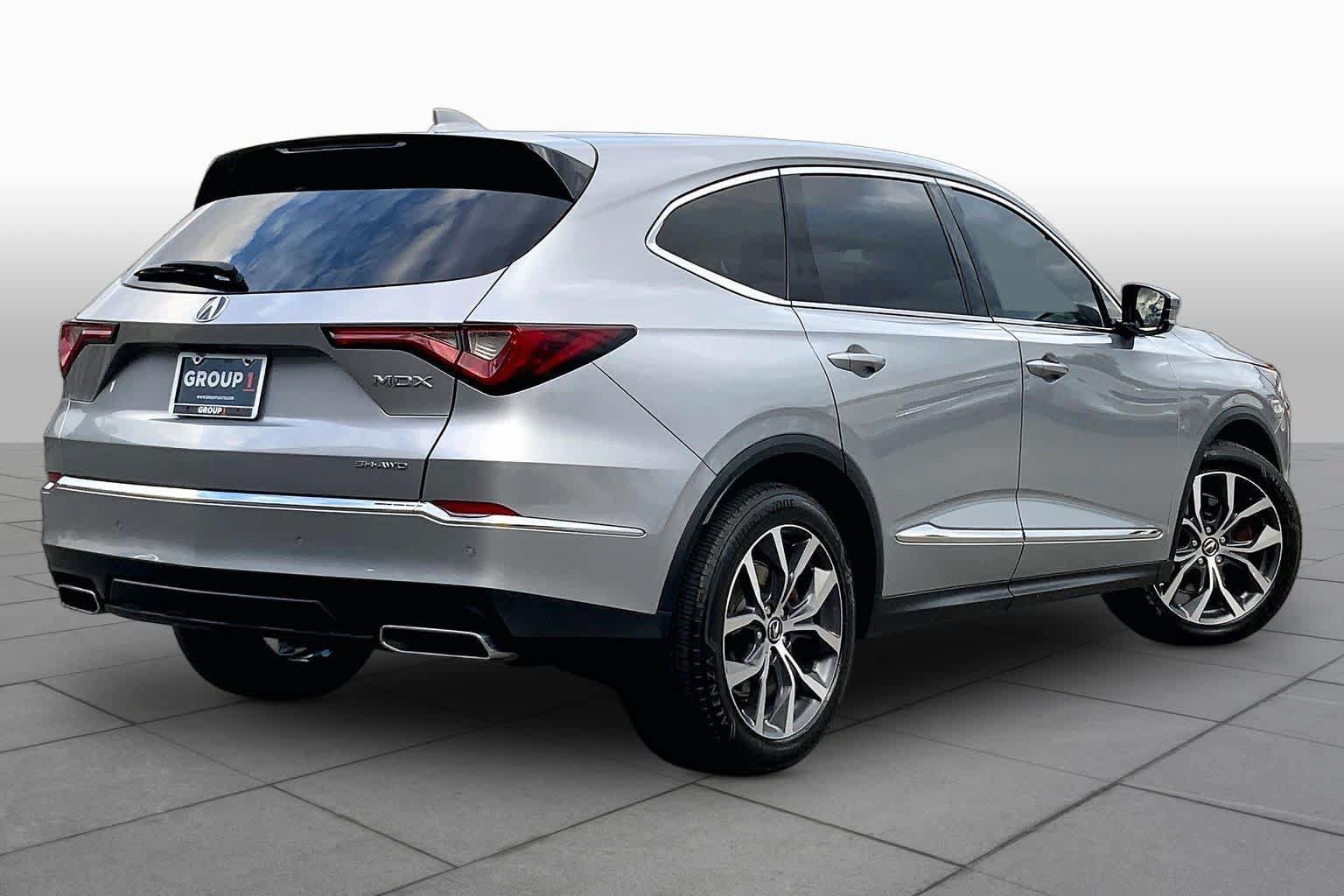 Used 2024 Acura MDX w/ Technology Package AWD/4WD image 13