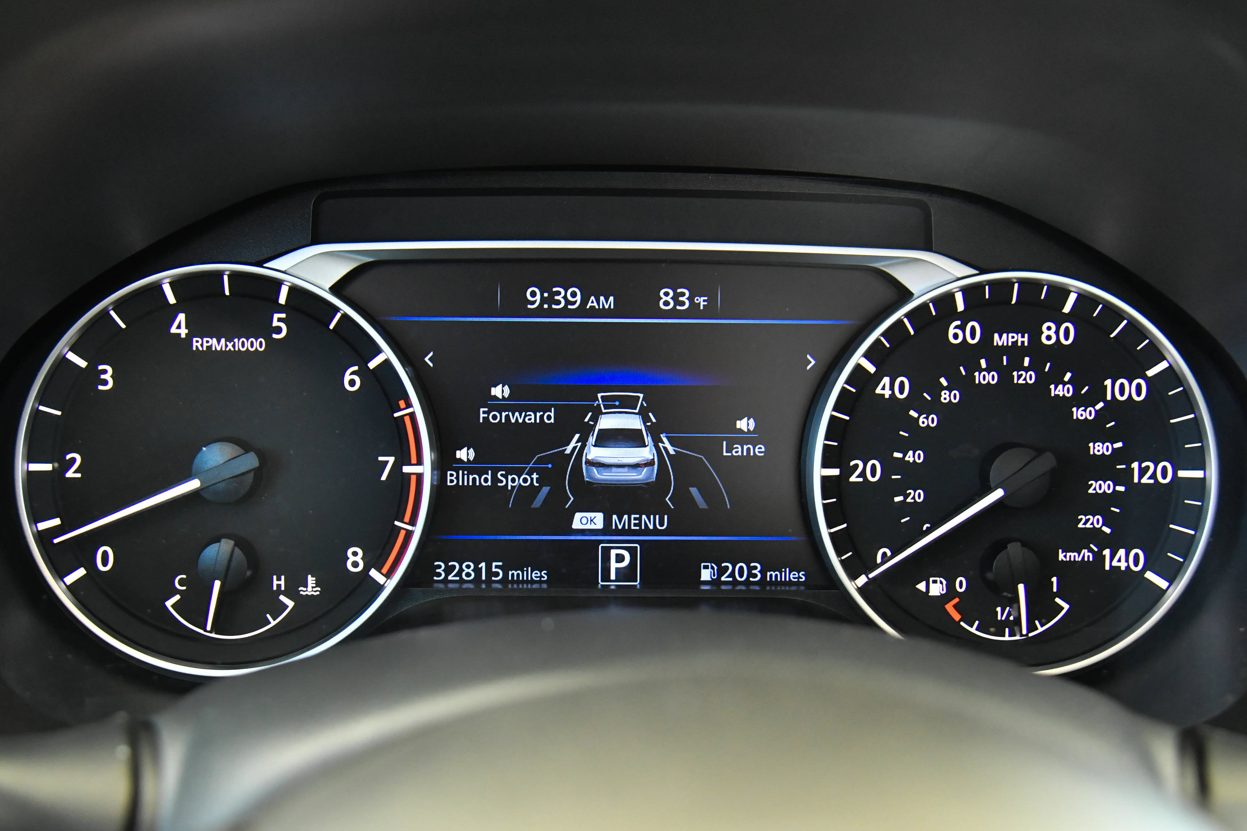 Used 2025 Nissan Altima 2.5 SV FWD image 27
