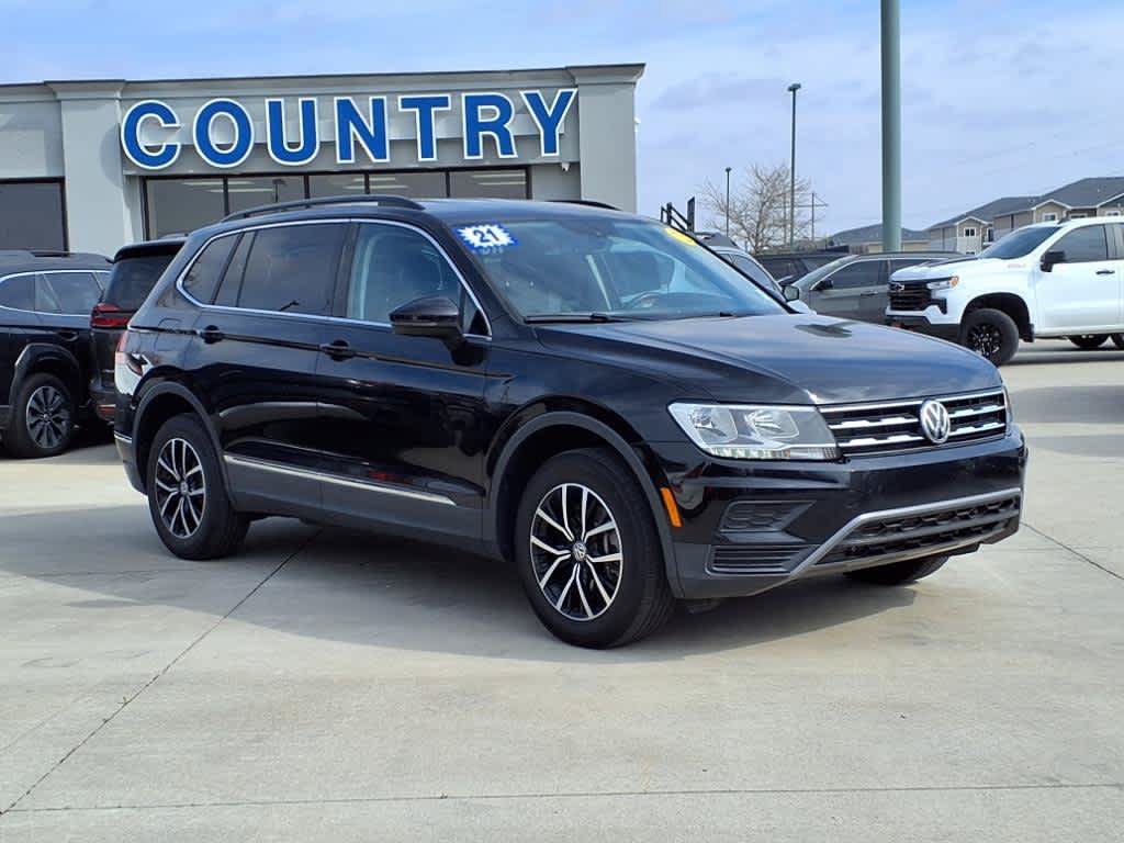 Used 2021 Volkswagen Tiguan SE FWD image 7