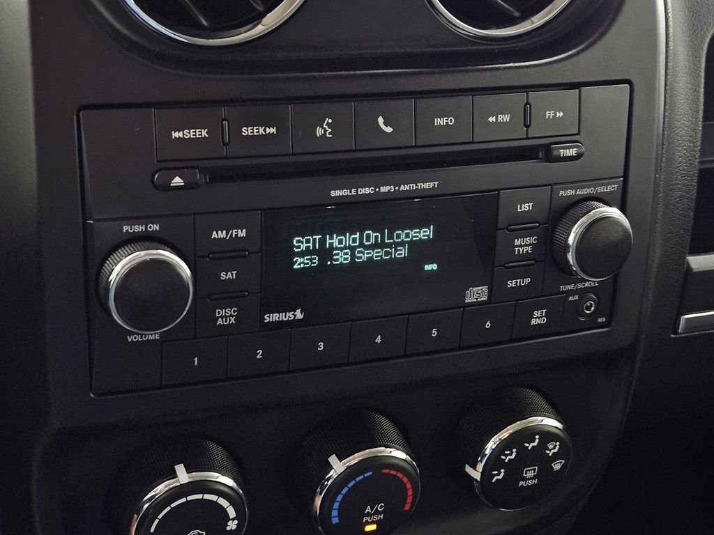 Used 2017 Jeep Patriot Sport w/ Power Value Group FWD image 12