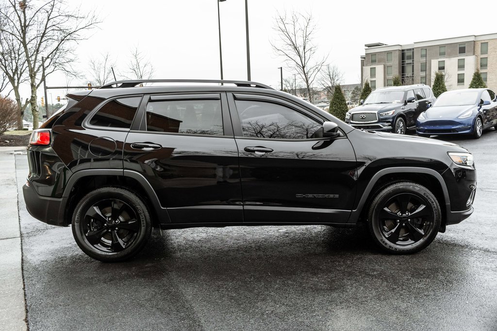 Used 2021 Jeep Cherokee Latitude Plus image 3