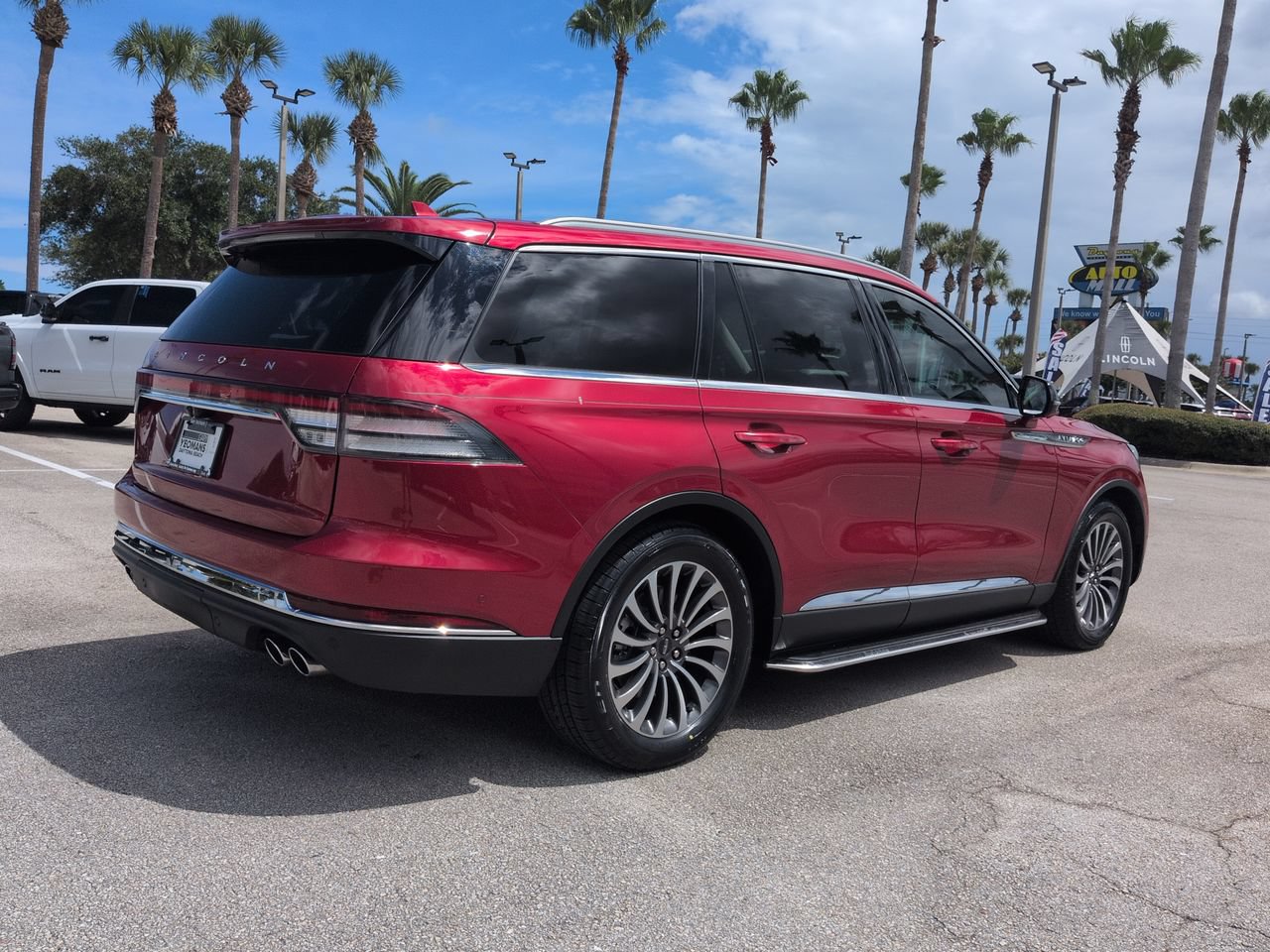 Certified 2020 Lincoln Aviator Reserve w/ Equipment Group 201A RWD image 4