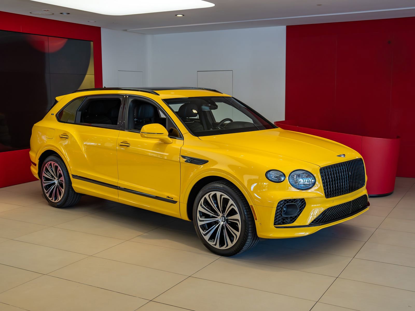 Used 2023 Bentley Bentayga Extended Wheelbase