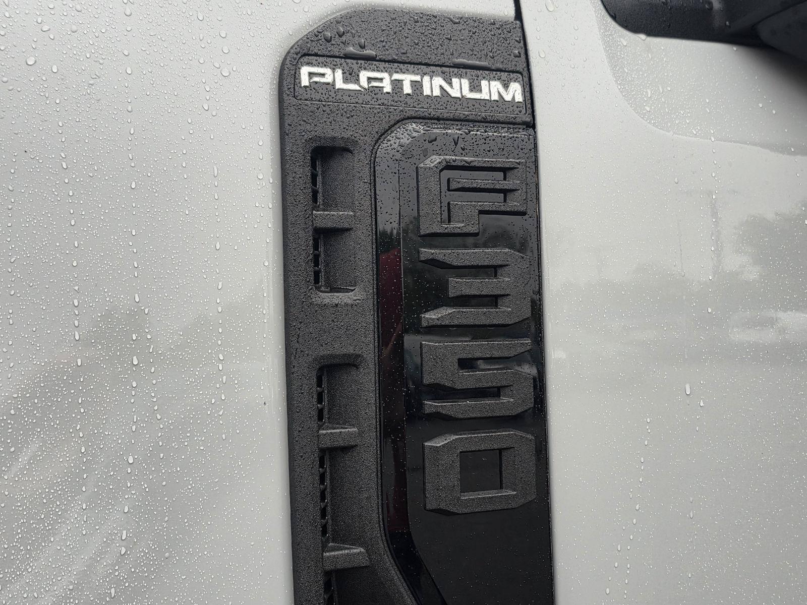 Used 2026 Ford F350 Platinum w/ Tremor Off-Road Package AWD/4WD image 14