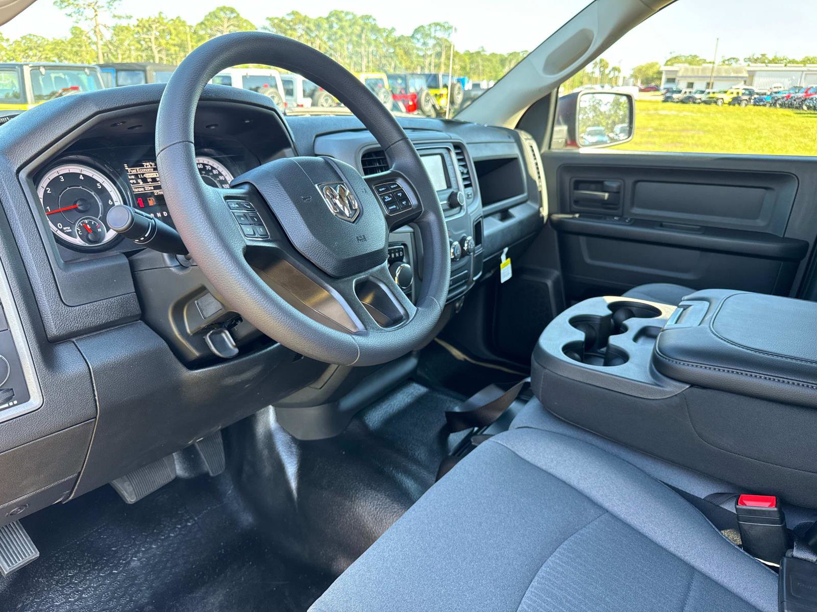 New 2024 RAM 1500 Tradesman w/ Popular Equipment Group AWD/4WD image 17