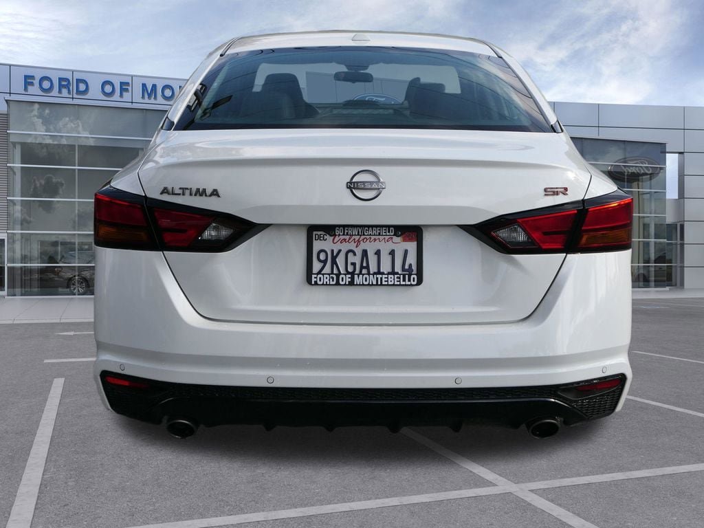 Used 2024 Nissan Altima 2.5 SR FWD image 6