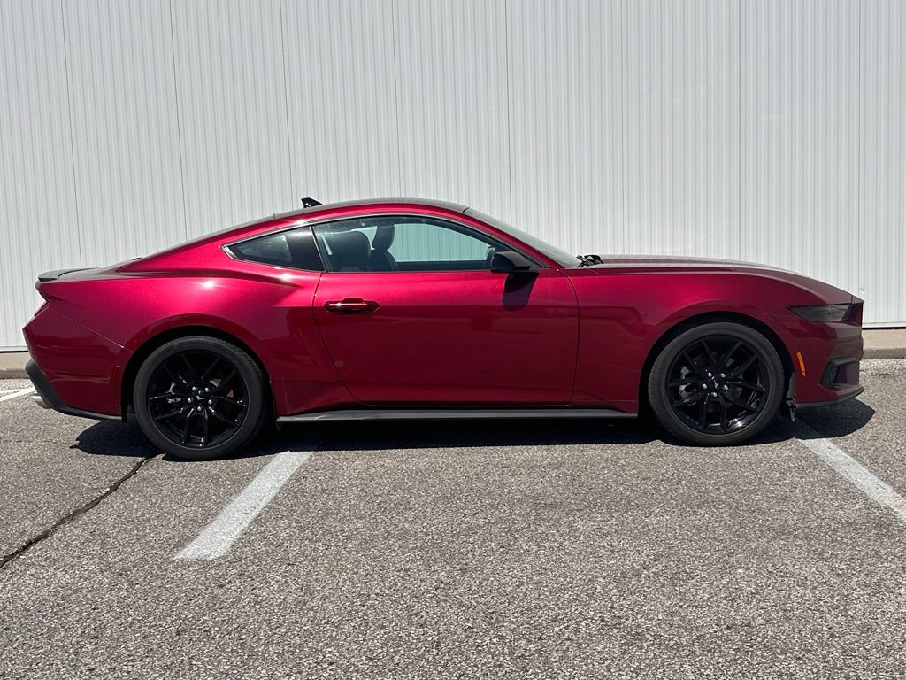 Used 2025 Ford Mustang Premium RWD image 9
