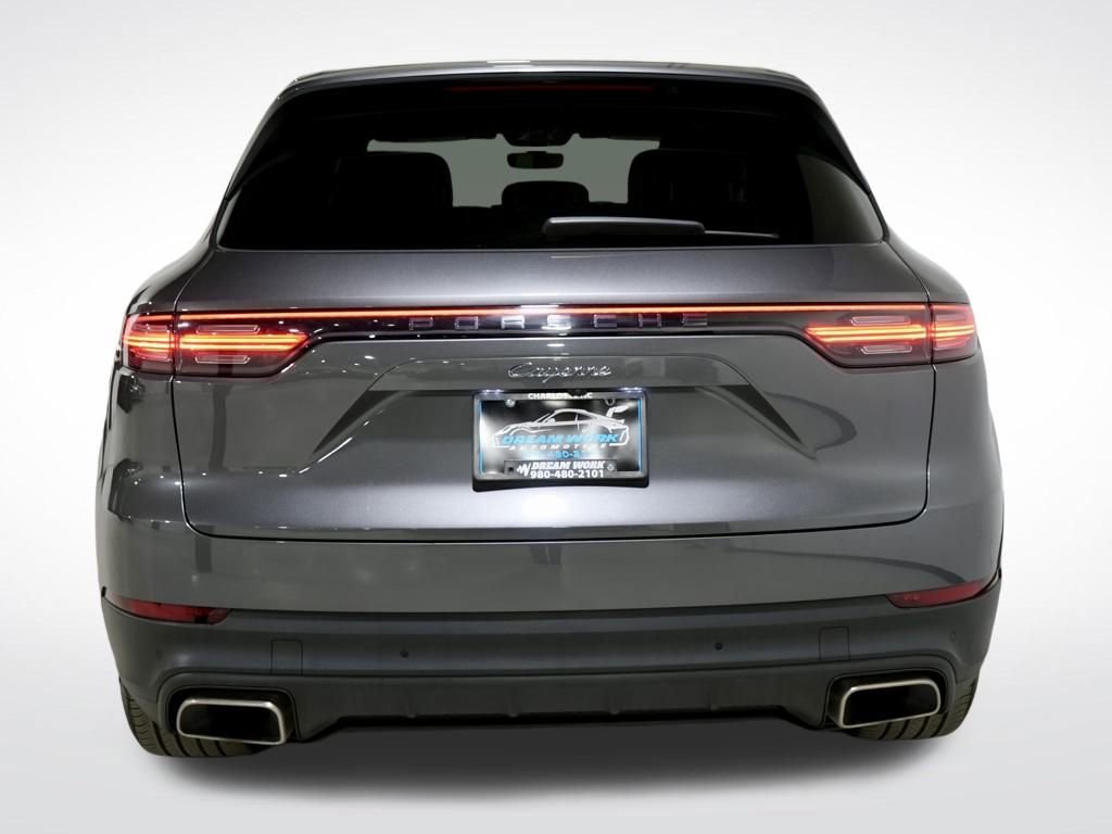 Used 2021 Porsche Cayenne image 8