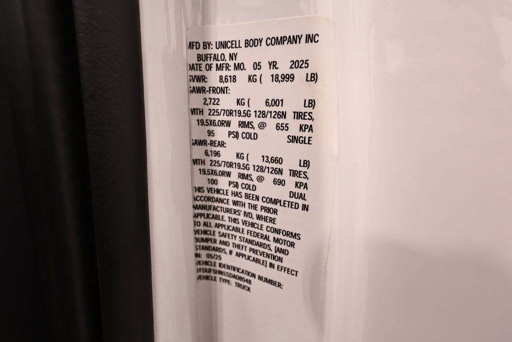 Certified 2025 Ford F550 4x4 Regular Cab Super Duty image 49