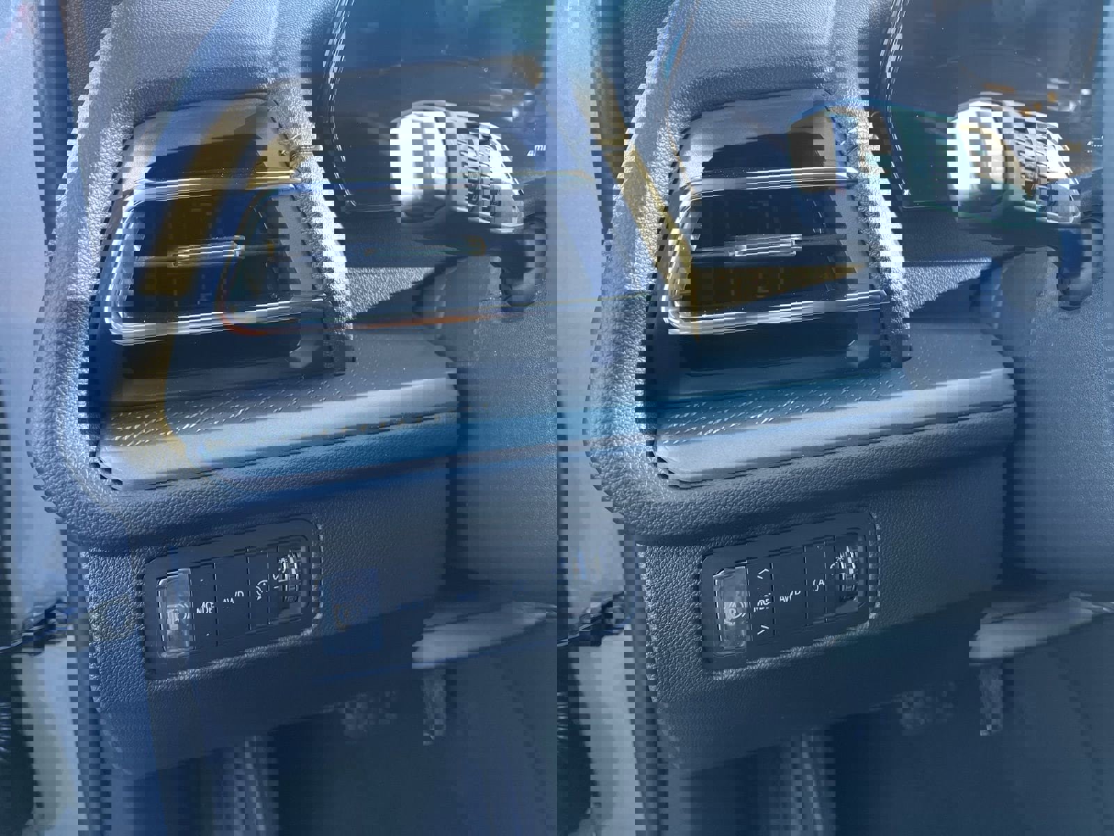 New 2026 Chevrolet Traverse LT w/ Driver Confidence Package image 28