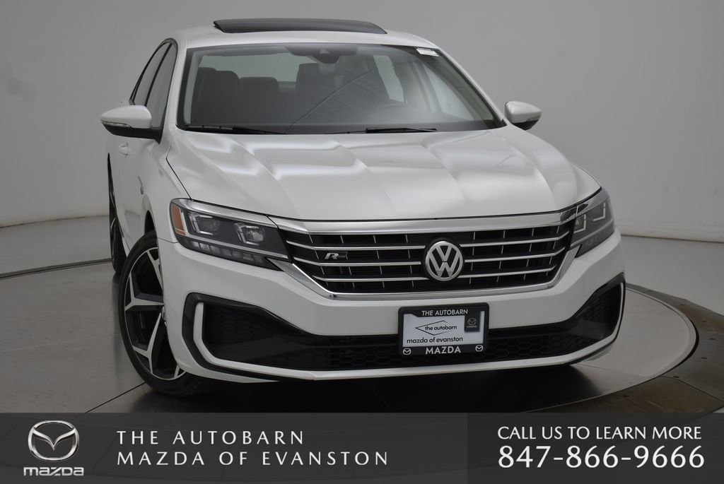 Used 2020 Volkswagen Passat 2.0T R-Line image 4
