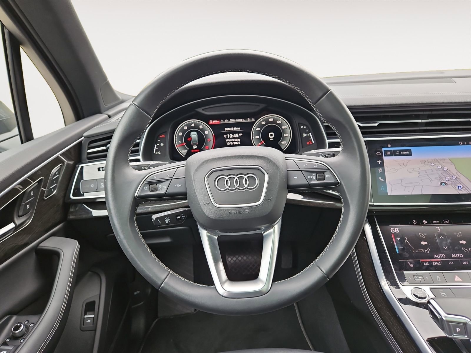 Used 2025 Audi Q7 3.0T Premium Plus image 12