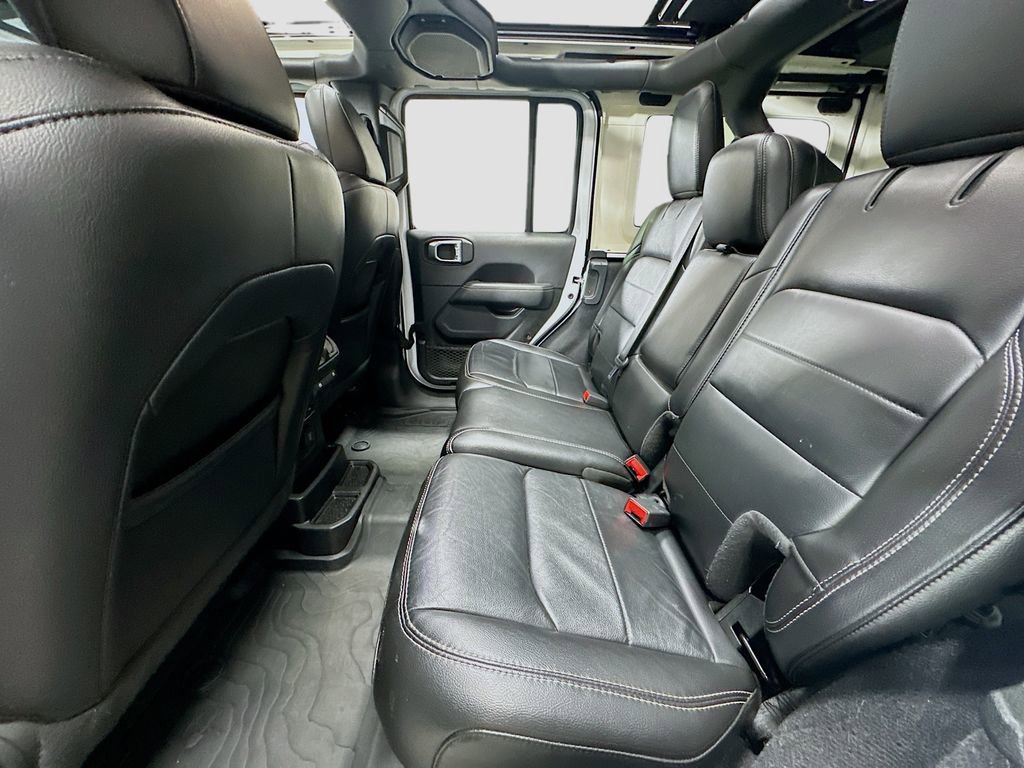 Used 2021 Jeep Wrangler Unlimited Sahara w/ Uconnect 4C Nav & Sound Group image 26