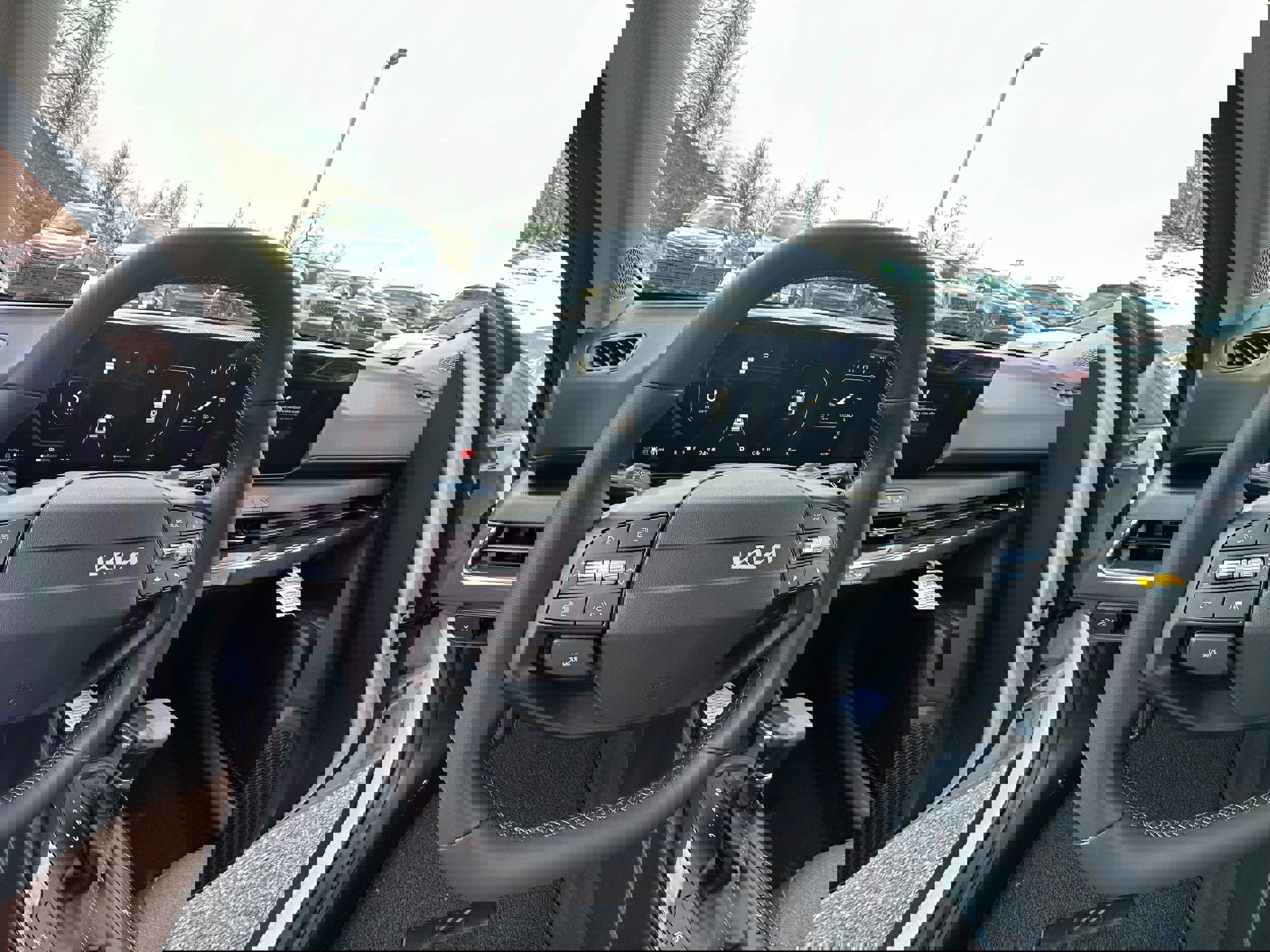 New 2025 Kia K4 EX image 27