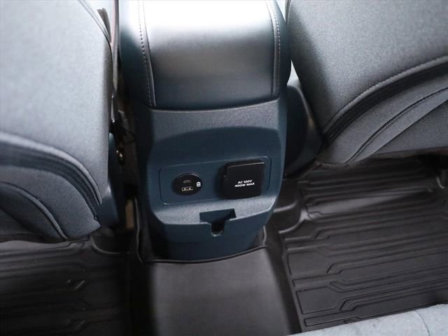 Used 2023 Ford Maverick XLT image 17