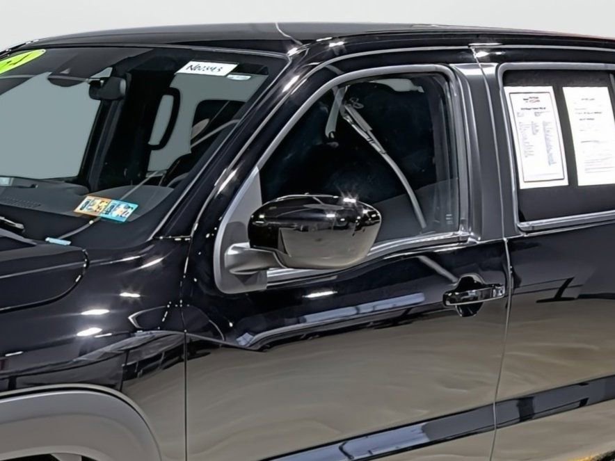 Used 2024 Nissan Frontier PRO-4X w/ Technology Package image 8