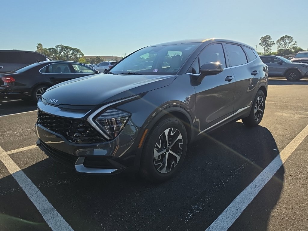 Certified 2024 Kia Sportage EX FWD image 5