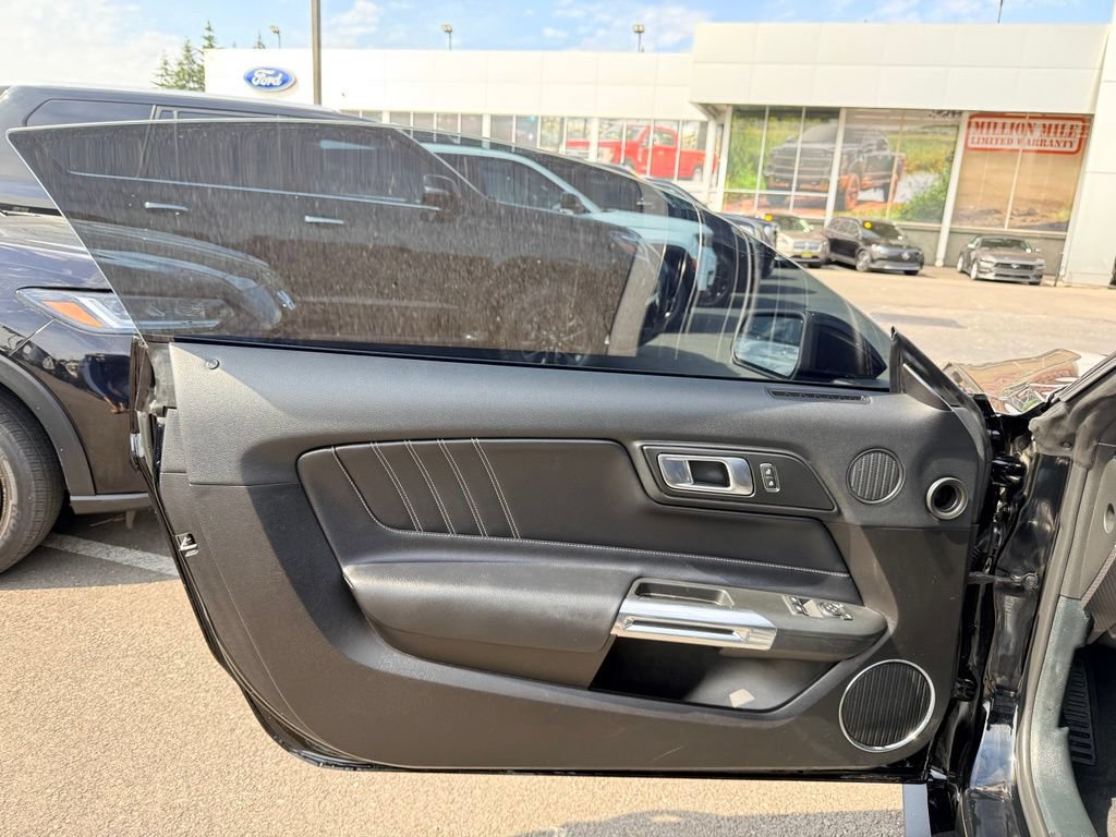 Used 2021 Ford Mustang GT Premium w/ GT Performance Package RWD image 23