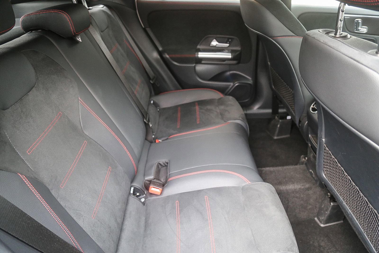 Certified 2025 Mercedes-Benz GLA 250 4MATIC image 16