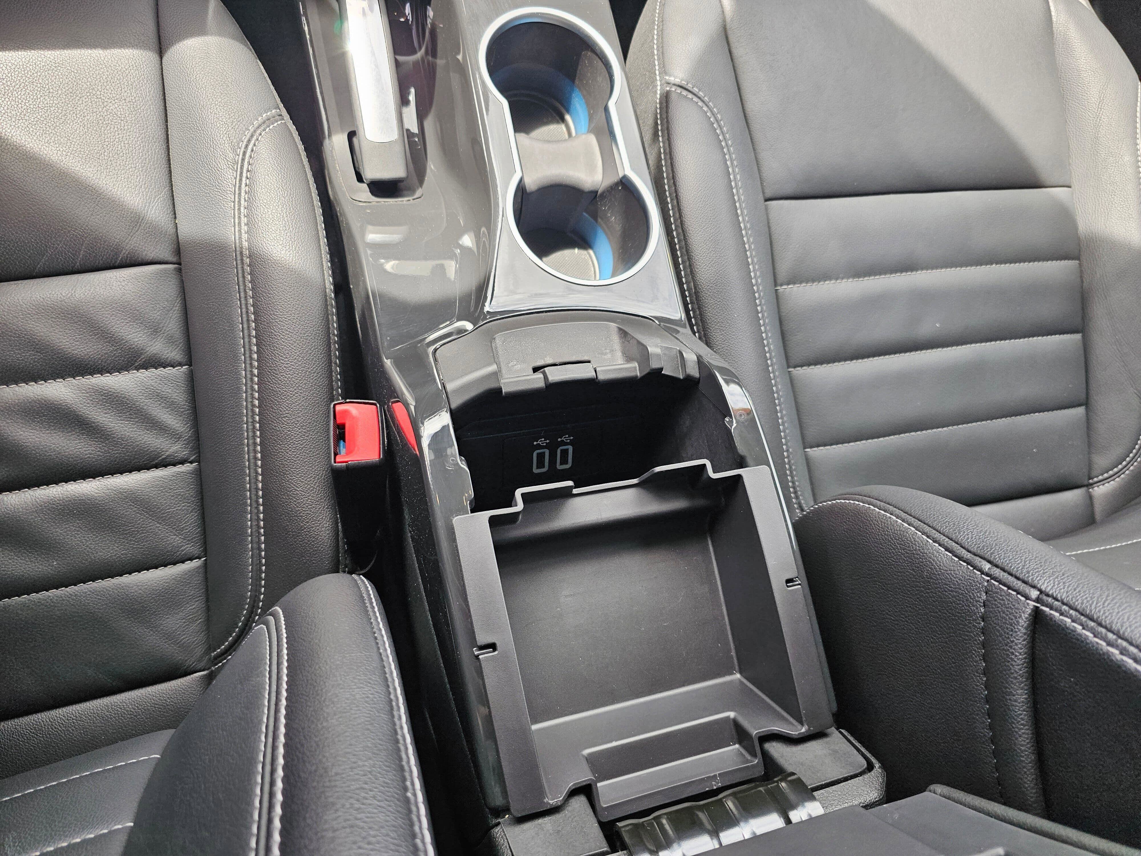 Used 2016 Ford Escape Titanium AWD/4WD image 30