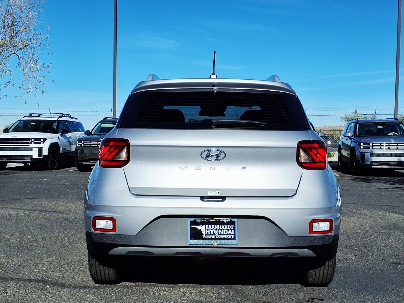 New 2026 Hyundai Venue SEL FWD image 5
