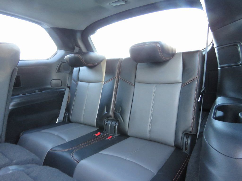 Used 2020 Nissan Pathfinder SL image 23