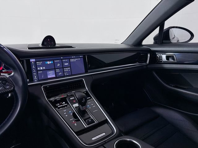 Used 2018 Porsche Panamera 4 image 26