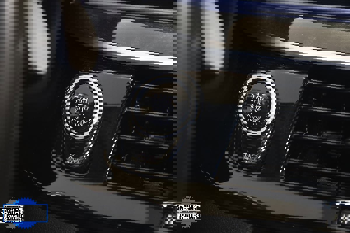 Used 2020 BMW M550i xDrive w/ Premium Package image 35