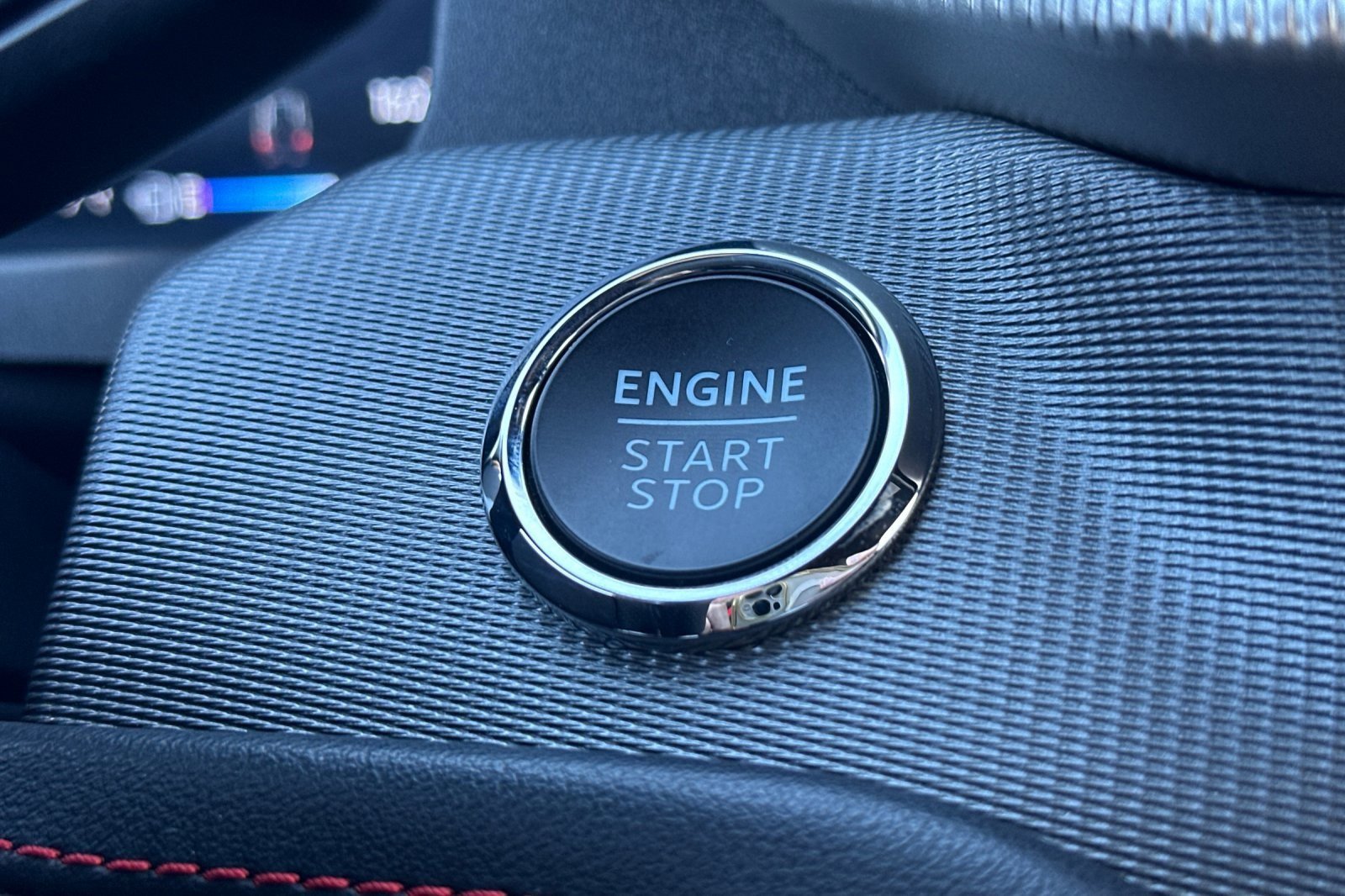 Used 2025 Ford Explorer ST-Line w/ ST-Line Street Pack image 22