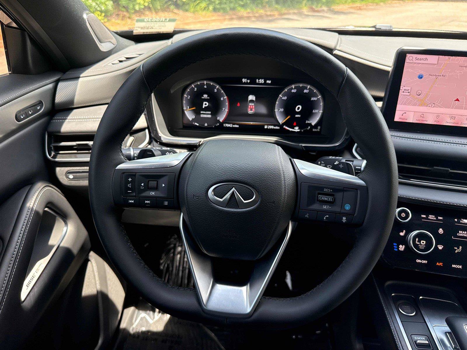 Used 2025 INFINITI QX60 Luxe w/ Black Edition FWD image 17