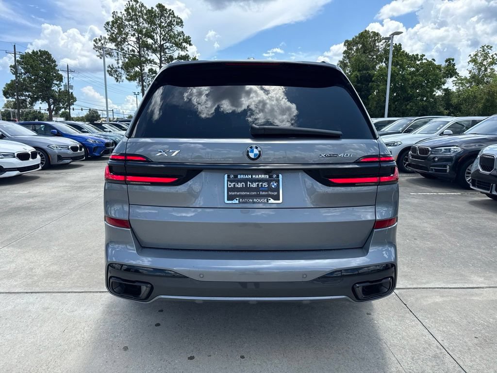 Certified 2025 BMW X7 xDrive40i w/ Executive Package AWD/4WD image 4