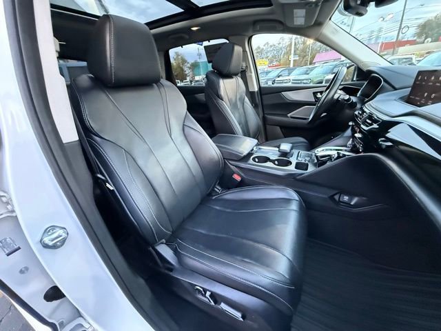 Used 2023 Acura MDX SH-AWD w/ Technology Package image 15