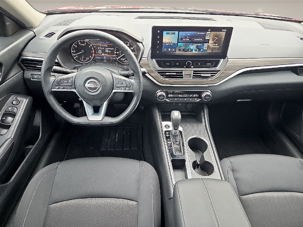 Used 2025 Nissan Altima 2.5 SV w/ SV Special Edition Package FWD image 12