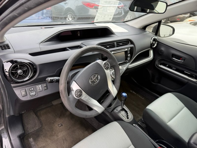 Used 2016 Toyota Prius C Three FWD image 11