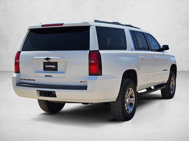 Used 2020 Chevrolet Suburban LT w/ Luxury Package AWD/4WD image 8
