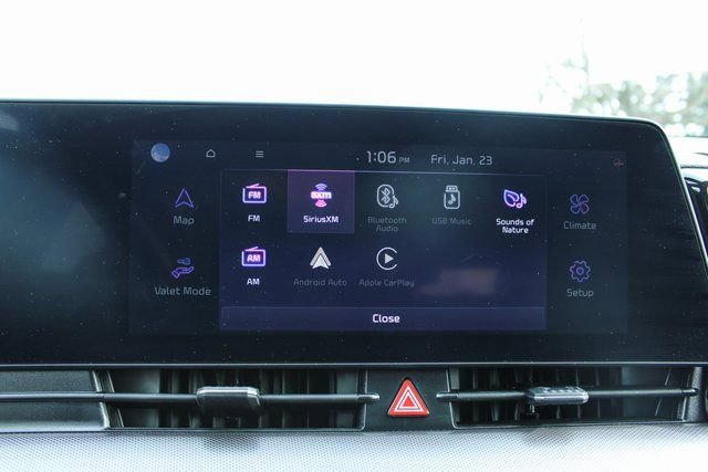 Used 2025 Kia Sportage SX image 24