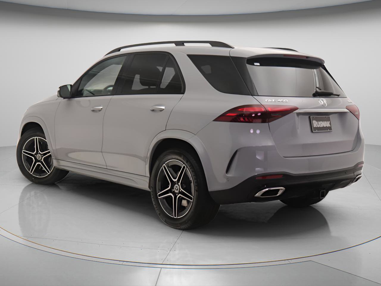 New 2026 Mercedes-Benz GLE 450 4MATIC image 2