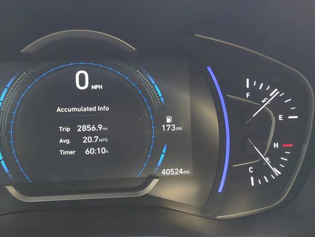 Used 2020 Hyundai Santa Fe SEL image 9