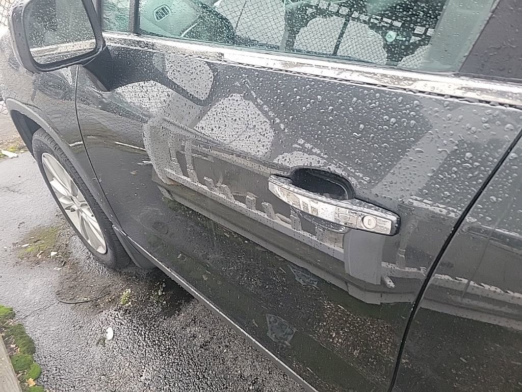 Used 2018 Chevrolet Trax Premier w/ LPO, Protection Package image 18