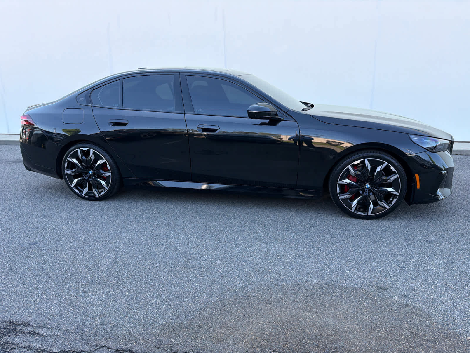 Certified 2024 BMW 540i xDrive w/ Premium Package AWD/4WD image 18