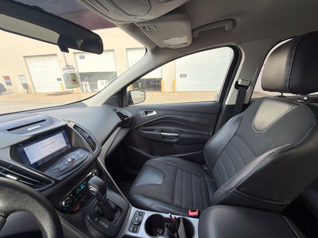 Used 2016 Ford Escape SE w/ SE Chrome Package AWD/4WD image 24