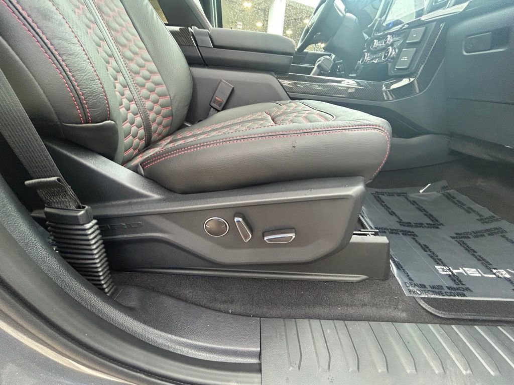 New 2025 Ford F150 Lariat w/ Equipment Group 502A High image 28