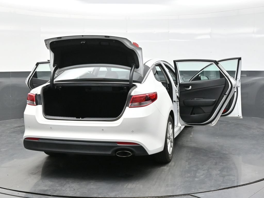 Used 2018 Kia Optima LX FWD image 50
