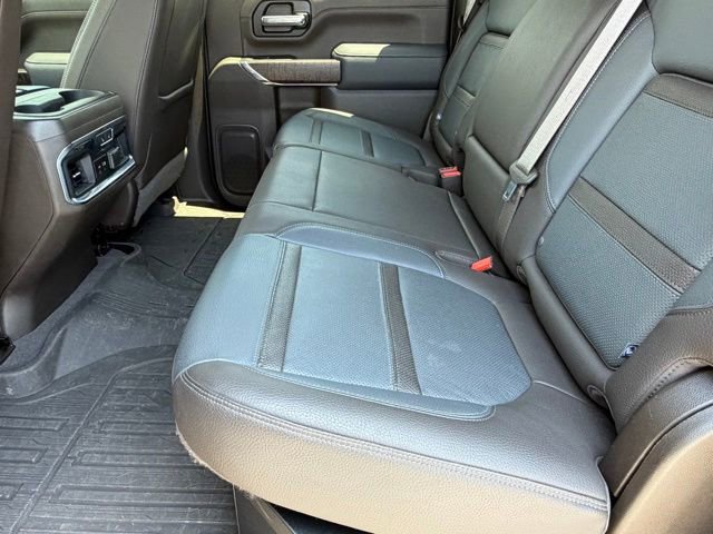 Used 2020 GMC Sierra 2500 Denali w/ Denali Ultimate Package AWD/4WD image 14